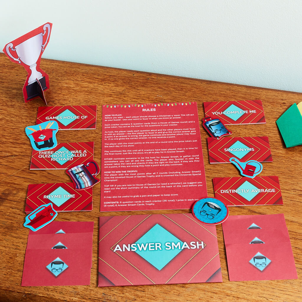 House of Games Christmas Crackers (Set of 6) - Puzzle Post