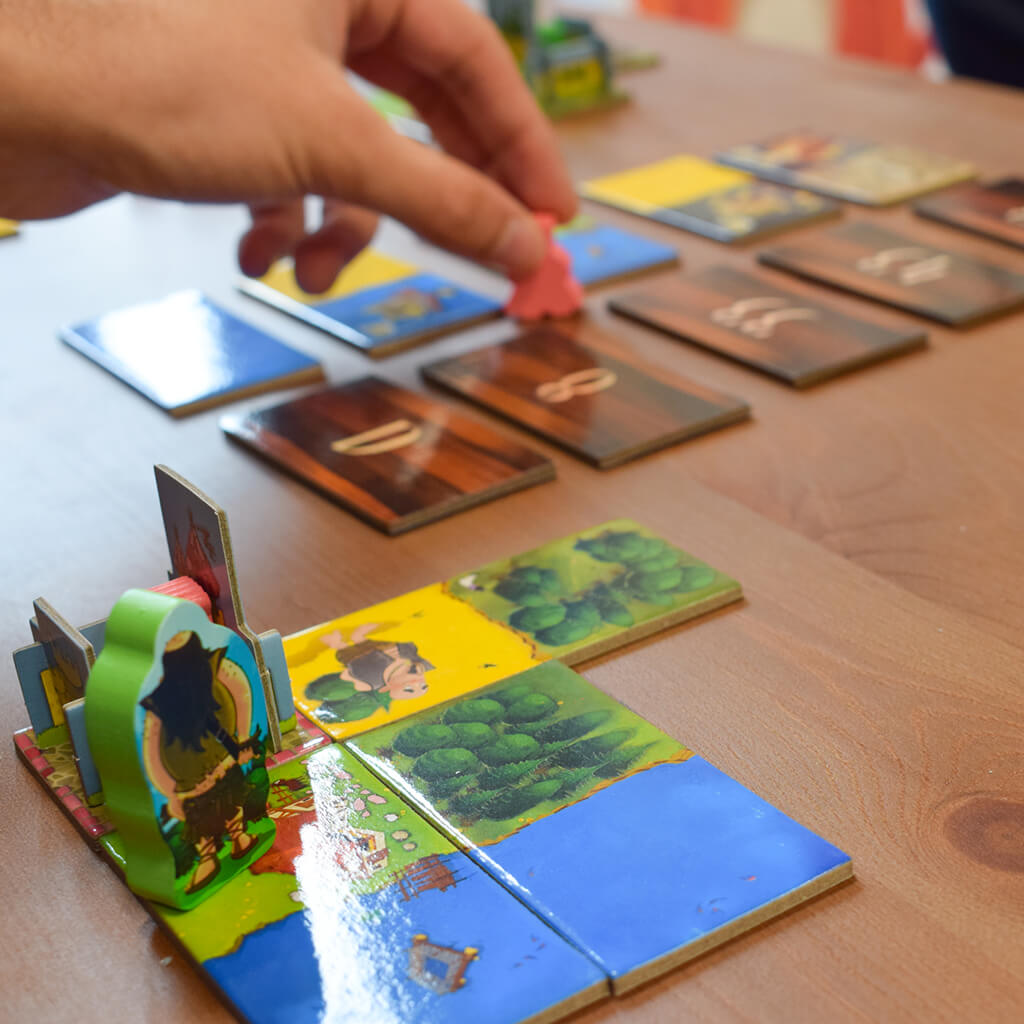 Kingdomino: Age of Giants Expansion - Blue Orange