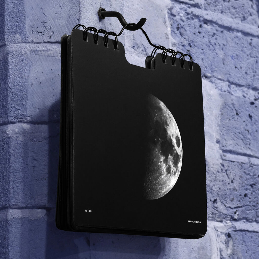 Lunar Flip: Perpetual Moon-Phases Calendar