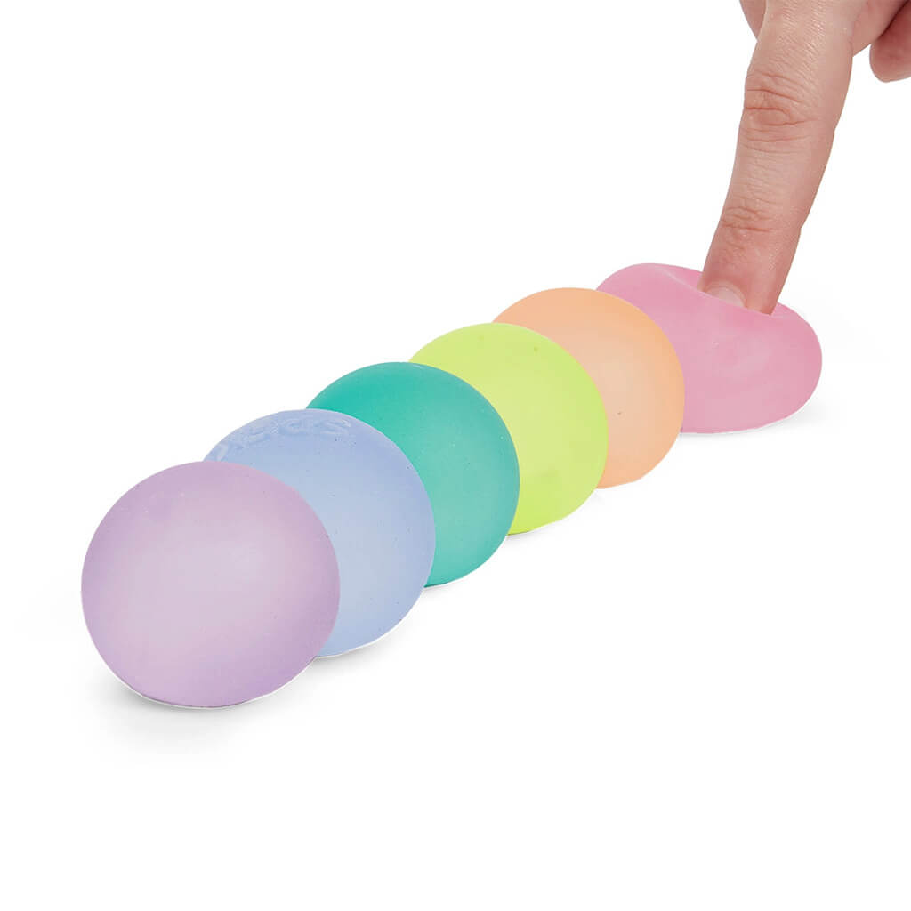 Mini Gump: the Memory Gel Stress Ball - Speks (Pack of 6)