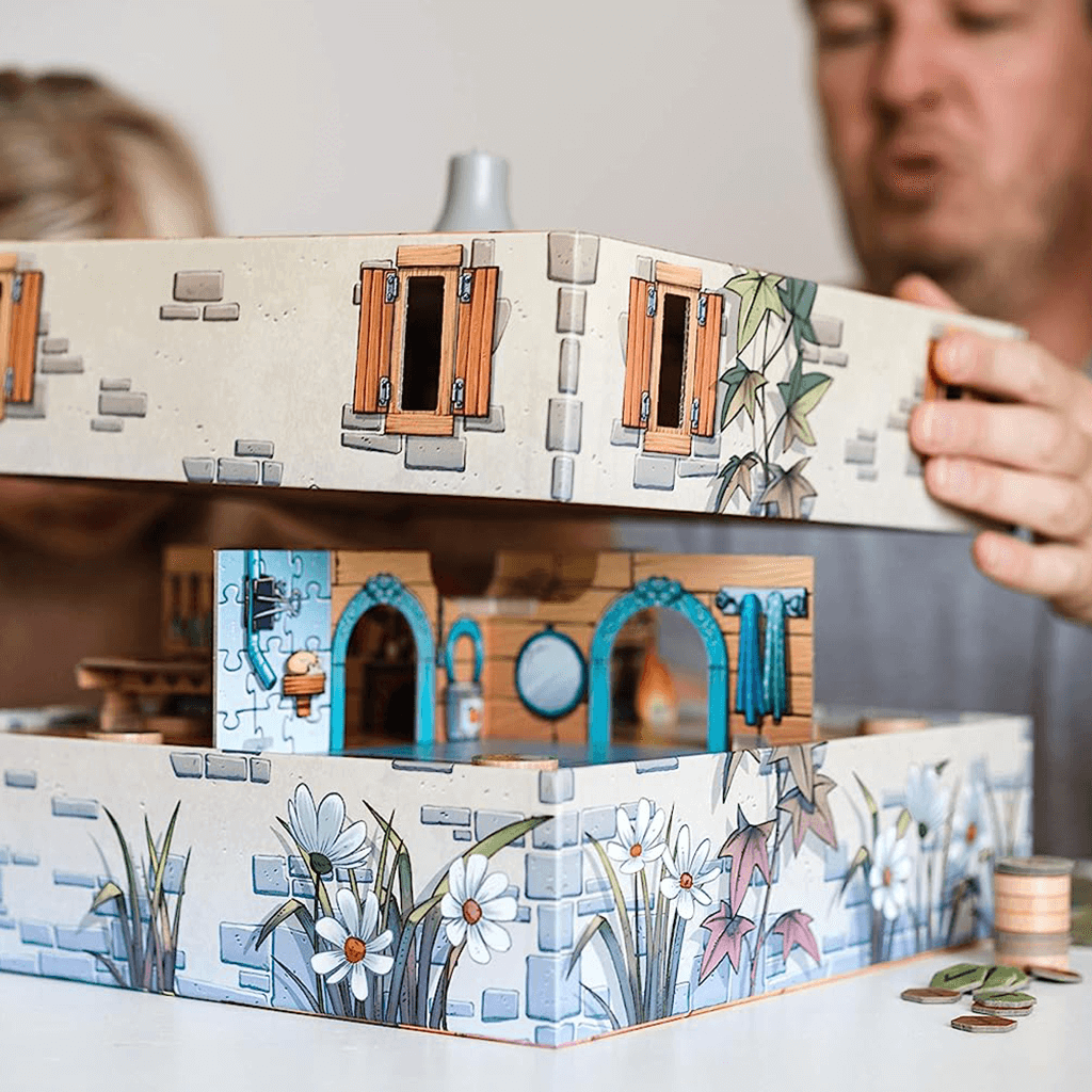 Peek a Mouse Cooperative Game - Gigamic