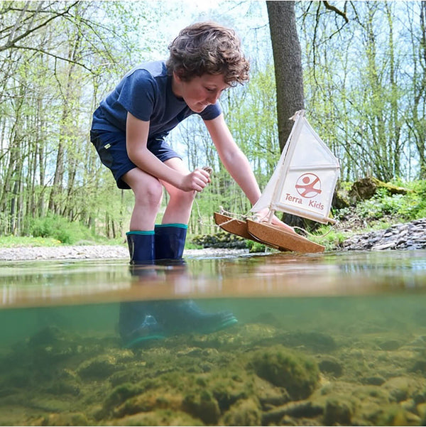 HABA Terra Kids Kit bateau en liège HABA Terra Kids Kit bateau en liège