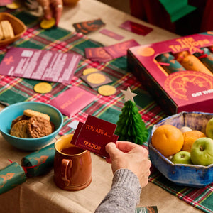 The Traitors Christmas Crackers 2026 (Set of 6) - Puzzle Post