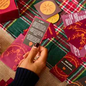 The Traitors Christmas Crackers 2026 (Set of 6) - Puzzle Post
