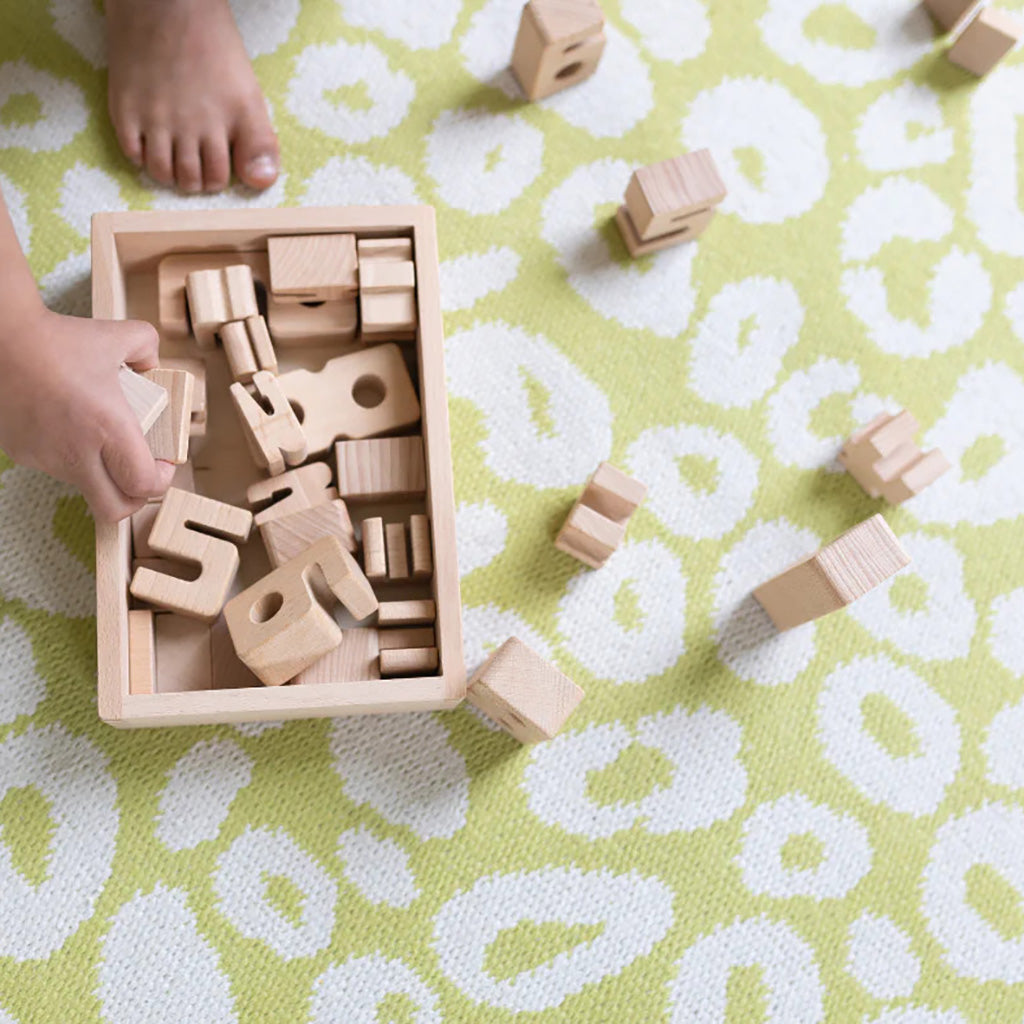 Sumblox Mini Maths Learning Blocks Starter Set (38 Blocks & 36 Activity Cards)