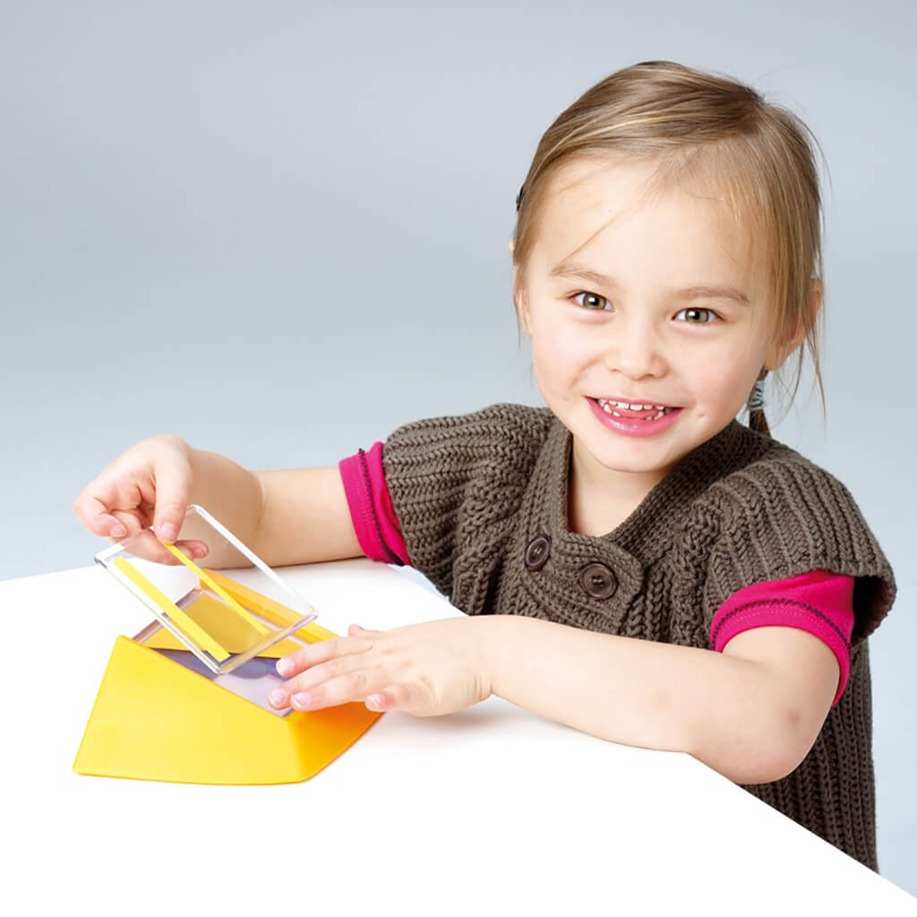 Colour Code Logic Puzzle Game - SmartGames