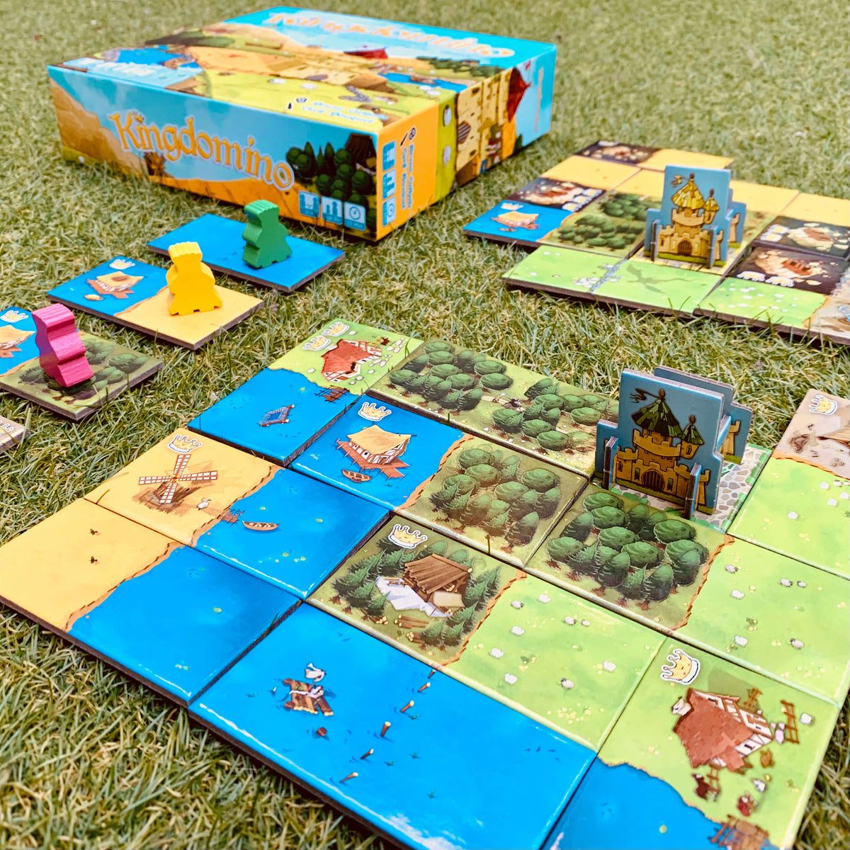 Kingdomino Game - Blue Orange